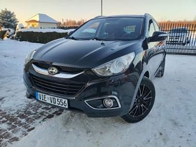 Czarny Używany 2010 Hyundai ix35 SUV | 32 900 zł (Dość drogi)