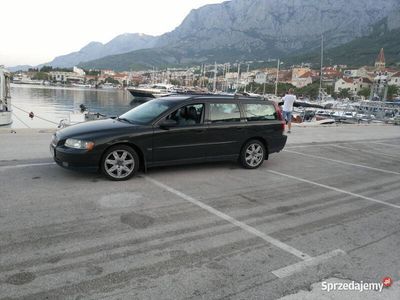 Używany Volvo V70 2005 Zielony Kombi