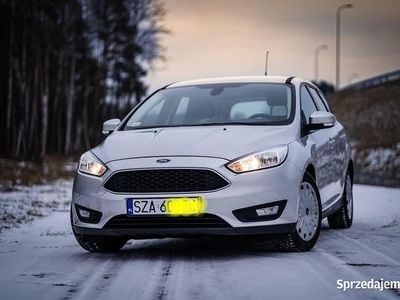 Srebrny Używany 2016 Ford Focus Sedan/Limuzyna | 24 000 zł (Dobra cena)