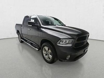 Używany Dodge Ram 394 KM (289 kW) 2015 Czarny Pickup