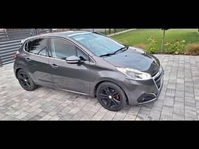 Grafitowy Używany 2019 Peugeot 208 Hatchback | 30 900 zł (Uczciwa cena)