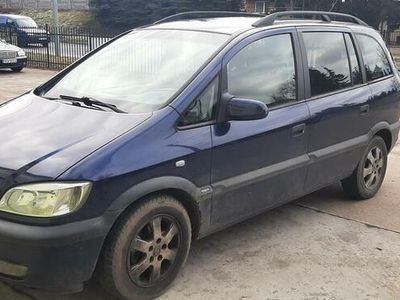 używany Opel Zafira