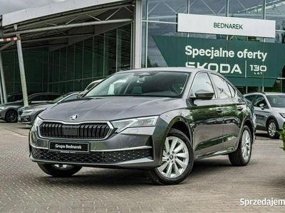 Nowe Skoda Octavia Drive 2026 Szary Sedan/Limuzyna