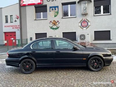 Czarny Używany 2002 Jaguar X-type Sedan/Limuzyna | 9900 zł