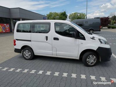 używany Nissan NV200 