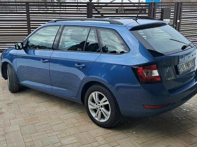 Używany Skoda Fabia 2021 Niebieski Kombi