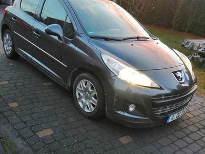 używany Peugeot 207 benzyna+gaz z Niemiec