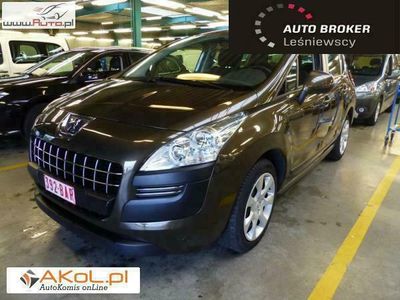 używany Peugeot 3008 1.6dm 109KM 2009r. 96 306km