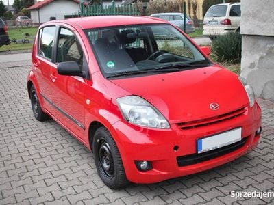 używany Toyota Yaris super STAN, po SERWISIE, BOGATA WERSJA, jak