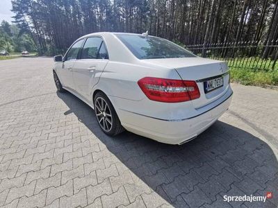 używany Mercedes E200 w212 1.8 cgi 184km 2010 AVANGARD