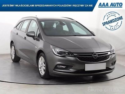 Szary Używany 2017 Opel Astra | 35 999 zł (Uczciwa cena)