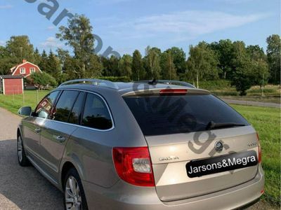 używany Skoda Superb 1.8dm 160KM 2013r. 180 760km