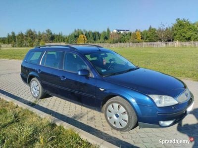 Używany Ford Mondeo 2005 Granatowy Kombi