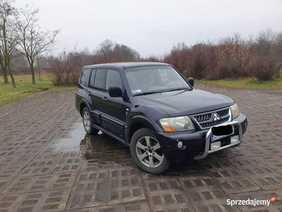 używany Mitsubishi Pajero Pajero 3 3.2 DID3 3.2 DID