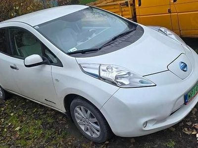 Biały Używany 2016 Nissan Leaf Hatchback | 26 000 zł