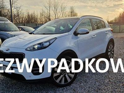 Używany Kia Sportage 116 KM (85 kW) 2016 Biały SUV