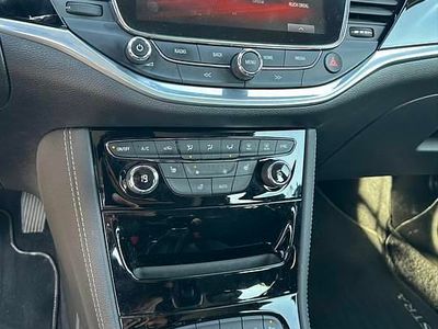 Szary Używany 2017 Opel Astra Kombi | 37 200 zł (Drogi)