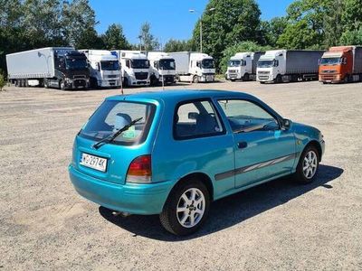 używany Toyota Starlet AUTOMAT