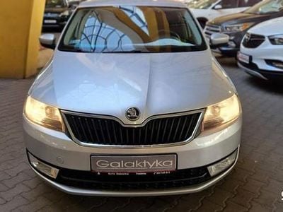 Srebrny Używany 2014 Skoda Rapid Hatchback | 28 900 zł (Uczciwa cena)