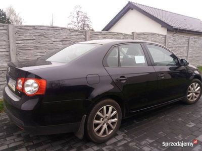 Używany VW Jetta 122 KM (89 kW) 2009 Czarny Sedan/Limuzyna
