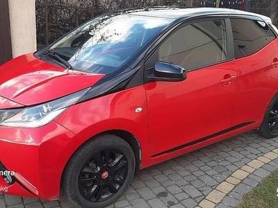Czerwony Używany 2018 Toyota Aygo X-play Hatchback | 32 900 zł (Uczciwa cena)