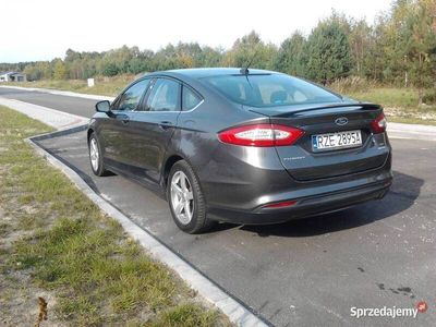 używany Ford Fusion Mondeo automat 1,5 benz turbo USA mały przebieg