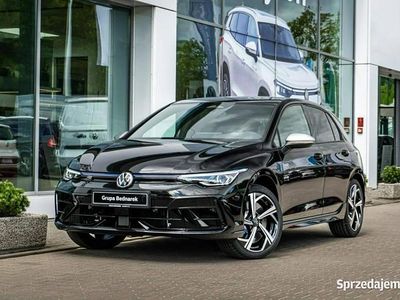 Nowe VW Golf VIII R 2026 Czarny Hatchback