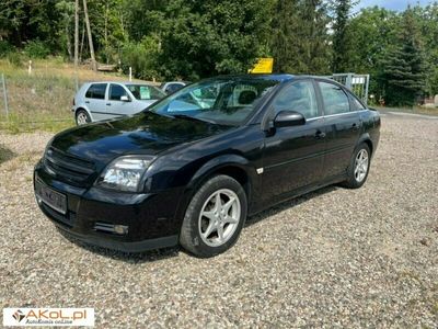używany Opel Vectra 2.2dm 147KM 2004r. 237 011km