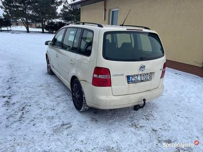 Używany VW Touran 2006 Beżowy Minivan