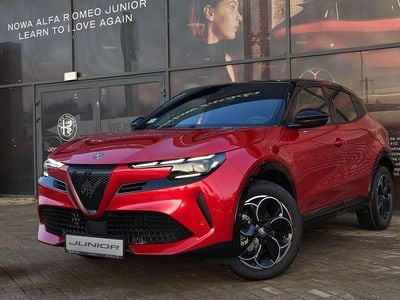 Lakier specjalny czerwony z czarnym dachem brera Nowe 2025 Alfa Romeo Junior SUV | 147 500 zł