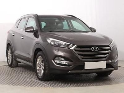 Używany Hyundai Tucson 185 KM (136 kW) 2016 Brązowy SUV