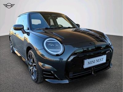 Legend grey metalizowany Używany 2024 Mini Cooper Hatchback | 136 900 zł (Dość drogi)