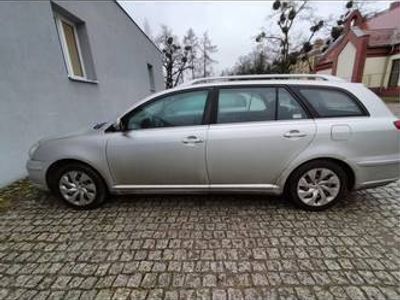 używany Toyota Avensis D4D bez przeglądu