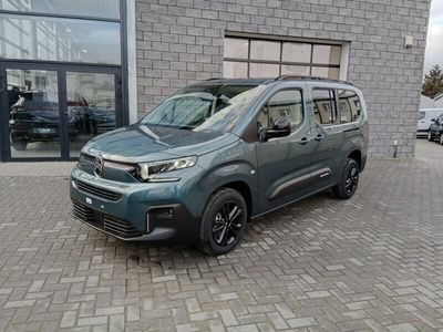 Niebieski (metalik) Używany 2024 Citroën Berlingo Minivan | 141 990 zł