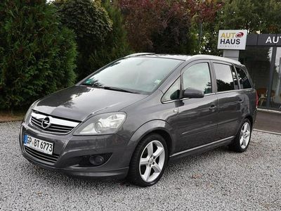 Szary (metalik) Używany 2009 Opel Zafira Minivan | 16 999 zł (Dość drogi)