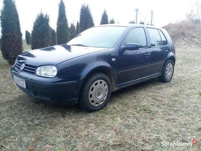 Granatowy Używany 2002 VW Golf IV Hatchback | 3300 zł (Dobra cena)