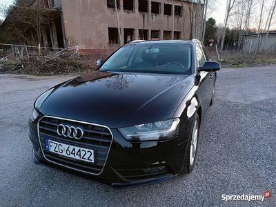 Czarny Używany 2015 Audi A4 Kombi | 42 900 zł (Dobra cena)
