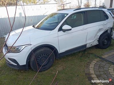 Szary Używany 2019 VW Tiguan SUV | 49 900 zł