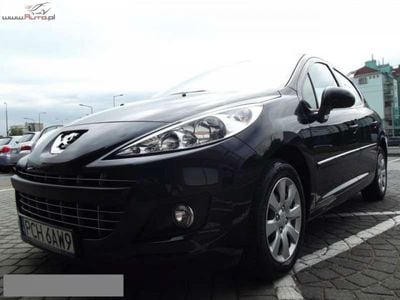 Używany Peugeot 207 Premium 92 KM (67 kW) 2010 Czarny (metalik) Kombi
