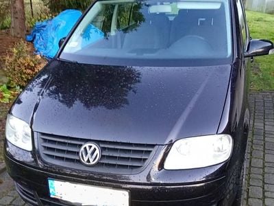 Czarny Używany 2005 VW Touran Minivan | 9300 zł (Uczciwa cena)