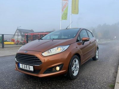 używany Ford Fiesta 1.6dm 95KM 2013r. 232 000km