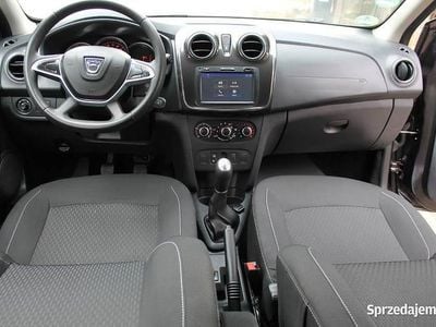 Używany Dacia Sandero 90 KM (66 kW) 2016 Czarny Hatchback