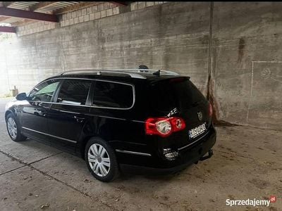 Czarny Używany 2007 VW Passat Highline Kombi | 10 900 zł (Uczciwa cena)