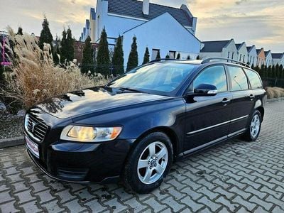 Używany Volvo V50 109 KM (80 kW) 2009 Czarny Kombi