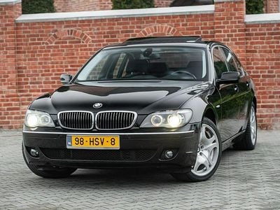 Czarny (metalik) Używany 2005 BMW 740 Sedan/Limuzyna | 38 700 zł