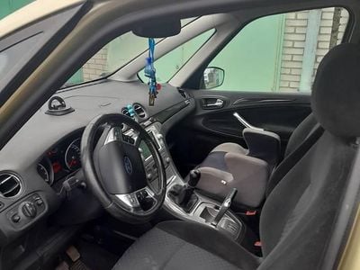 Używany Ford Galaxy Ghia 2006 Minivan