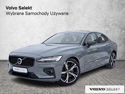 Używany Volvo S60 250 KM (183 kW) 2024 Szary Sedan/Limuzyna
