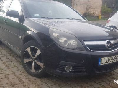 używany Opel Signum 1.9diesel 150km skóry oc na rok