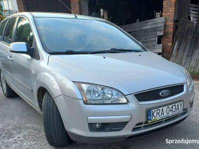 Używany Ford Focus 2007 Srebrny Kombi