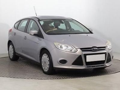 Srebrny Używany 2014 Ford Focus Hatchback | 16 999 zł (Dobra cena)